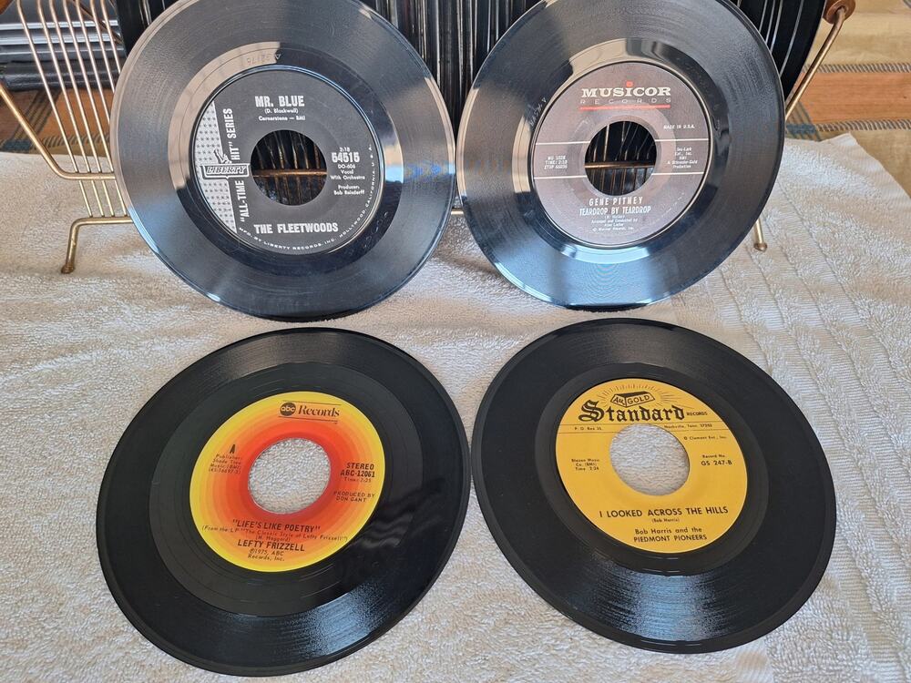 Lot of 4 Vintage 45 RPM Records Gene Pitney Fleetwoods Lefty Frizzell VG-EX